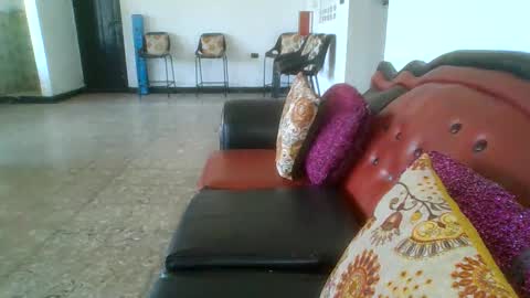 laurenhot94 online show from October 2025 03:19:02 PM