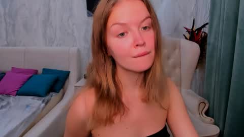 Snapshot of laurennhill chatting on September 2025 12:23:02 AM laurennhill online show from September 2025 12:23:02 AM