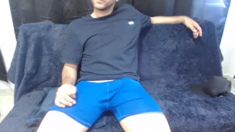 Lauren online show from April 2026 06:27:01 PM