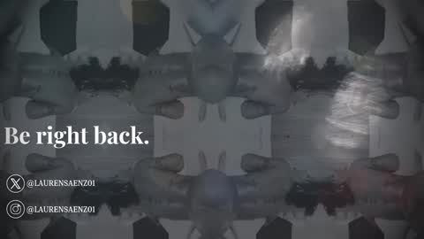 Lauren Saenz online show from February 2025 12:05:02 PM