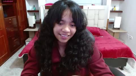 laurent online show from February 2025 09:58:02 AM