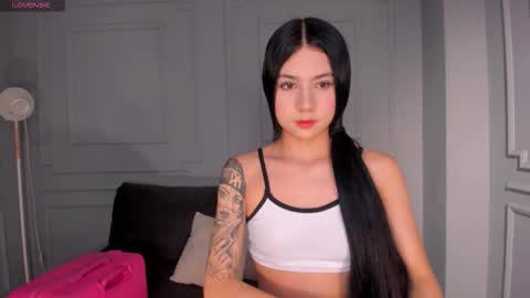 Lau  online show from October 2025 03:43:02 AM