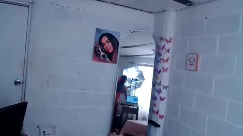 marcela online show from February 2025 06:08:02 PM