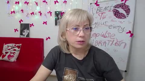 Lauren online show from March 2026 06:17:02 AM