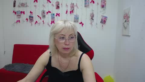 Snapshot of laurenwishy chatting on May 2026 11:16:02 AM Lauren online show from May 2026 11:16:02 AM