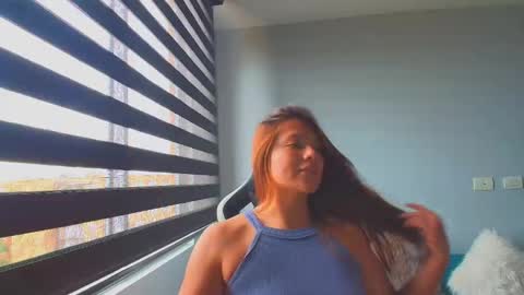 Lauri online show from April 2026 07:21:02 PM