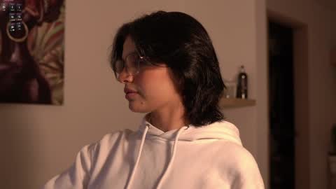 Snapshot of laurita_4 chatting on April 2026 06:49:02 PM laurita_4 online show from April 2026 06:49:02 PM