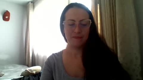 Snapshot of lauryn_jones chatting on July 2026 06:21:02 PM Laury online show from July 2026 06:21:02 PM
