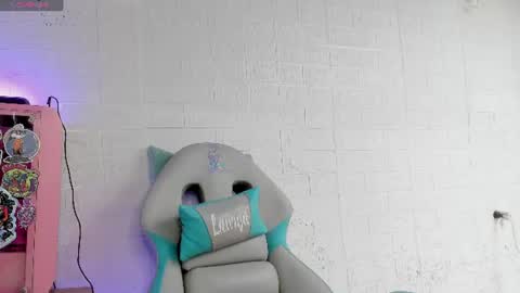 Snapshot of lauryn_muller_ chatting on August 2026 11:34:02 AM Lau online show from August 2026 11:34:02 AM