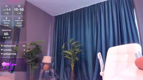 Laura online show from March 2026 07:15:01 AM