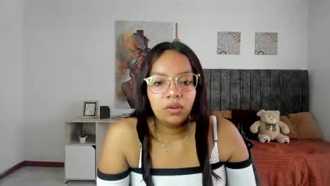 Snapshot of lauu7 chatting on June 2026 01:20:02 PM lauu7 online show from June 2026 01:20:02 PM