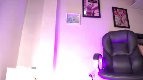 LauWild online show from January 2026 11:25:01 AM