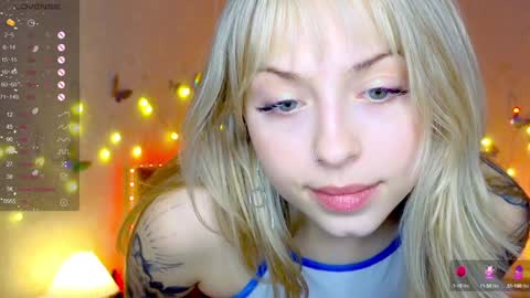 Snapshot of lavenderlav chatting on January 2025 10:52:02 AM Melissa online show from January 2025 10:52:02 AM