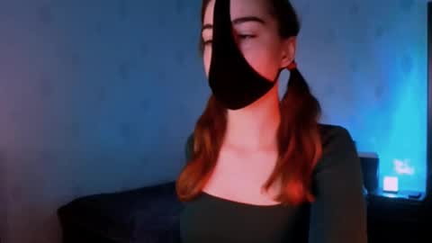 Lavinda online show from November 2025 07:19:01 AM