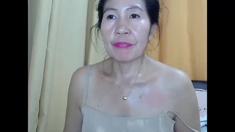 lavine1983 online show from October 2025 07:33:02 PM