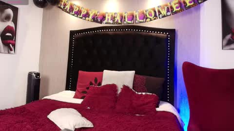 Snapshot of lawford_mike chatting on October 2025 01:53:02 PM Mike online show from October 2025 01:53:02 PM