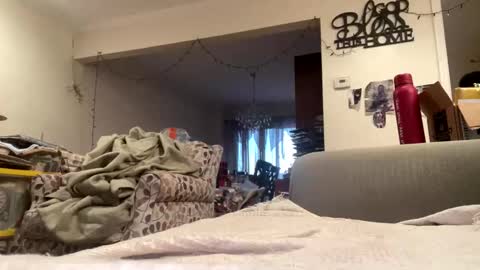 lawrencegreg106 online show from November 2025 09:39:01 PM