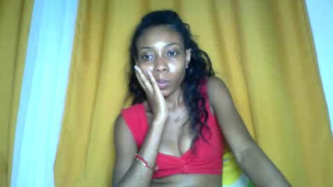 layannek online show from November 2025 06:52:02 PM