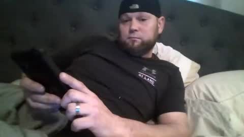 layinlow42 online show from December 2024 06:14:01 PM