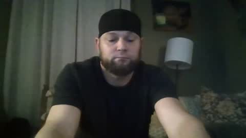 layinlow42 online show from December 2024 04:15:02 AM