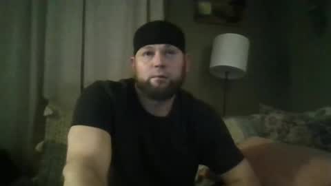 layinlow42 online show from December 2024 07:18:02 AM