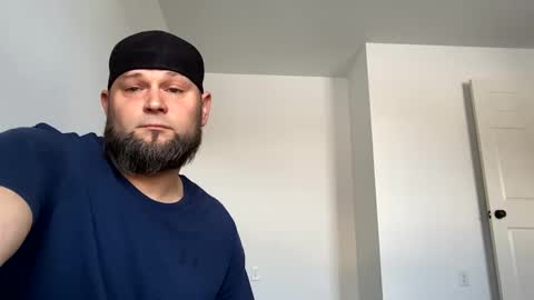 layinlow42 online show from January 2025 05:35:02 PM