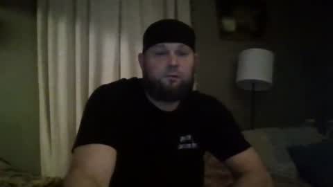 layinlow42 online show from February 2025 10:55:01 PM