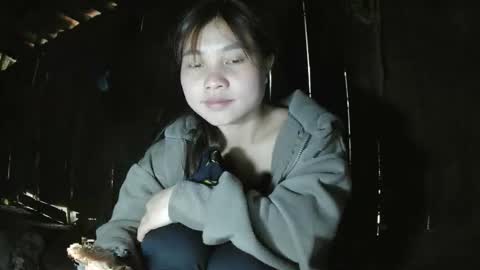 layla_999 online show from March 2026 01:31:02 AM