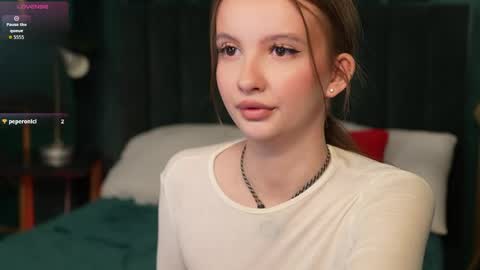 Snapshot of layla_bloom chatting on April 2026 05:50:01 PM Your sweet girl-next-door online show from April 2026 05:50:01 PM