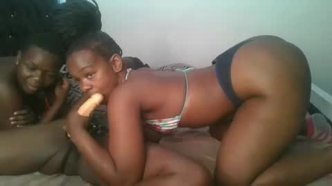 layla_cutiee online show from February 2026 07:41:02 AM