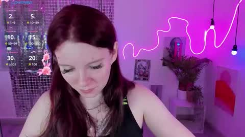 layla_glam online show from October 2025 01:43:02 PM