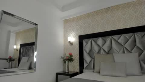 Layla Mackenzie  online show from September 2025 02:57:01 AM