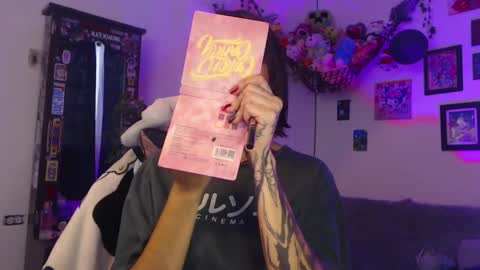 Snapshot of layla_quinn chatting on January 2026 05:40:01 PM layla_quinn online show from January 2026 05:40:01 PM