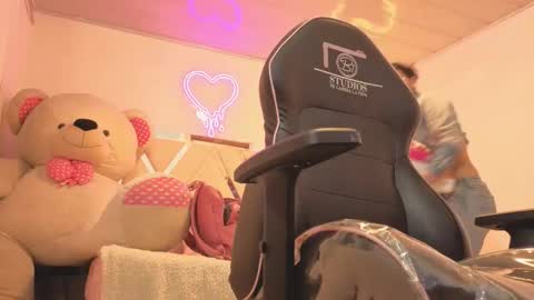 laylafoxy_tay online show from December 2025 03:12:03 AM