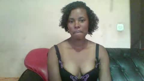 laylah517 online show from November 2025 11:43:02 AM