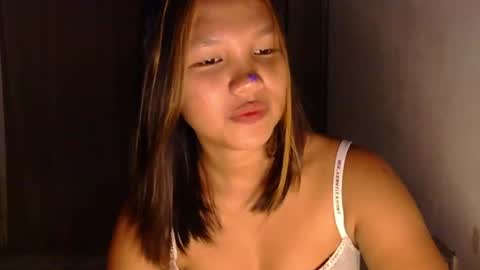 Snapshot of laylanimfa chatting on June 2026 11:13:02 PM Nimfa online show from June 2026 11:13:02 PM