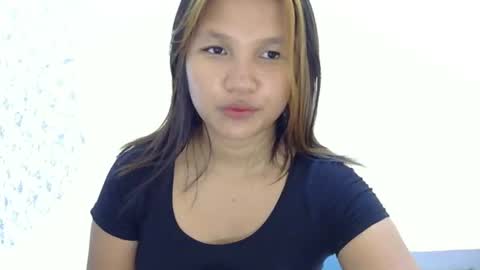 Snapshot of laylanimfa chatting on June 2026 09:00:01 AM Nimfa online show from June 2026 09:00:01 AM