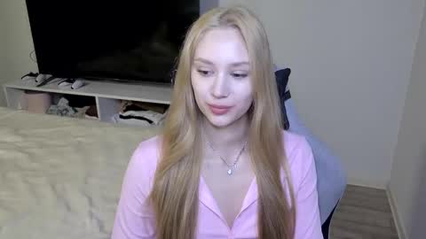 LaylaPretty001 online show from March 2026 04:24:04 AM