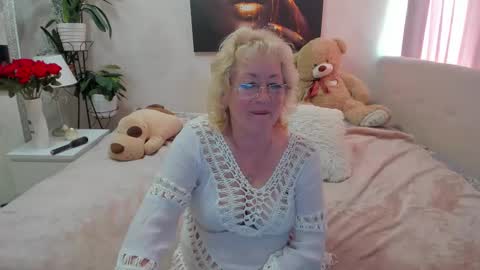 Snapshot of laylaroma chatting on October 2025 07:09:02 AM laylaroma online show from October 2025 07:09:02 AM