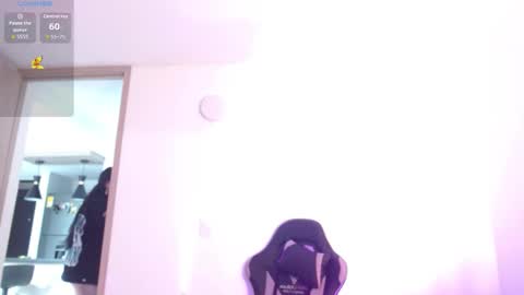 Snapshot of layna_cold chatting on February 2026 12:47:02 PM Vannessa online show from February 2026 12:47:02 PM