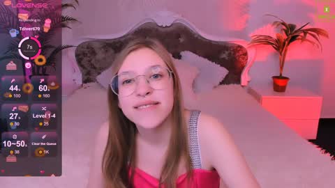 layriantavee online show from January 2025 10:18:02 AM