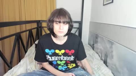 Alex online show from October 2025 10:56:02 PM