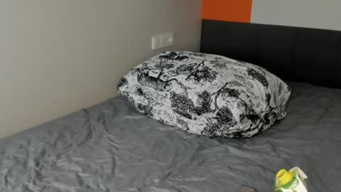 Alex online show from April 2026 04:10:02 PM