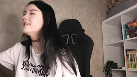 Lisa online show from January 2025 05:13:02 AM