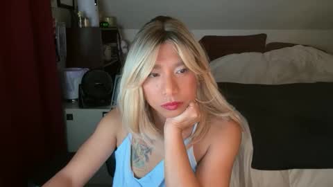 Snapshot of lbffemme chatting on November 2025 04:54:02 AM lbffemme online show from November 2025 04:54:02 AM