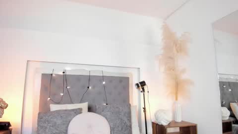 lea_walkerr online show from February 2026 07:26:02 PM