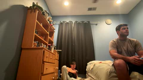 leaderzac online show from April 2026 03:15:01 AM