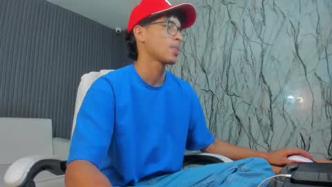 Snapshot of leam_1 chatting on March 2026 02:57:02 AM leam_1 online show from March 2026 02:57:02 AM