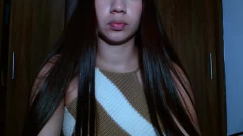 Snapshot of leanaalhub chatting on March 2025 05:07:02 AM leanaalhub online show from March 2025 05:07:02 AM