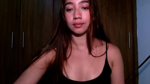 Snapshot of leanaalhub chatting on September 2025 03:41:02 AM leanaalhub online show from September 2025 03:41:02 AM